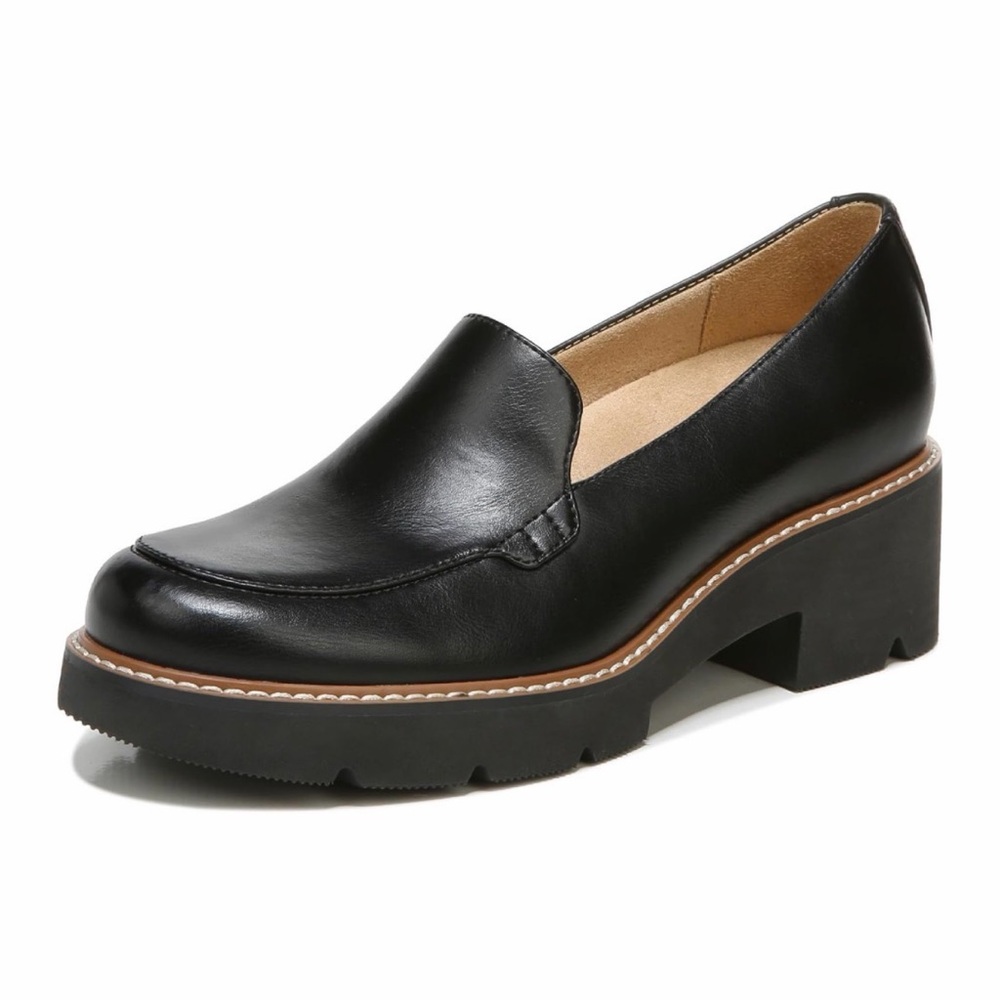 Naturalizer Women's Cabaret Black Slip-On Loafer Size 10 **NWT**